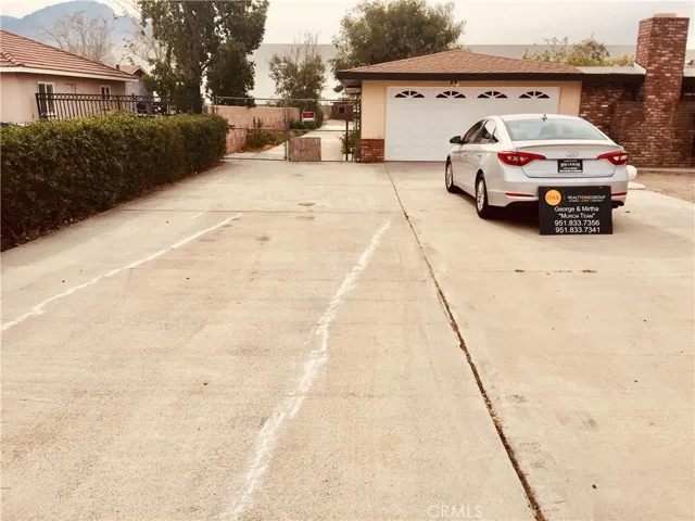 15787 Rose Avenue, Fontana, California 92337