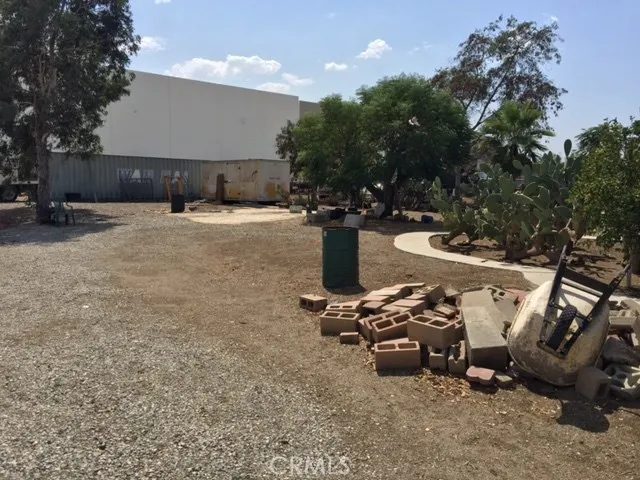 15787 Rose Avenue, Fontana, California 92337