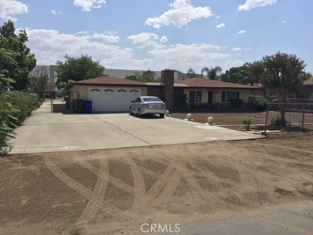 15787 Rose Avenue, Fontana, California 92337