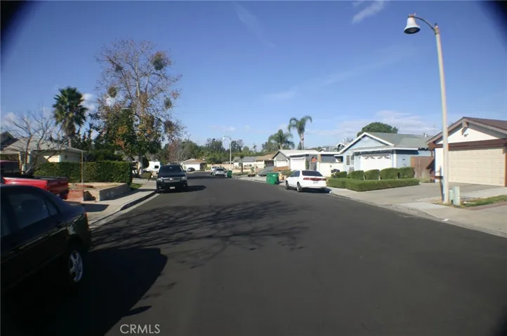 27461 Los Banos, Mission Viejo, California 92691