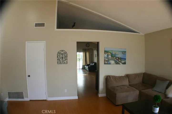 27461 Los Banos, Mission Viejo, California 92691