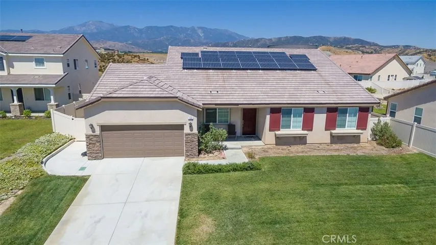 142 Mesquite Court, Calimesa, California 92320