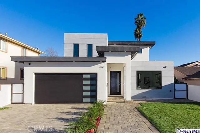 914 E Valencia Avenue, Burbank, California 91501