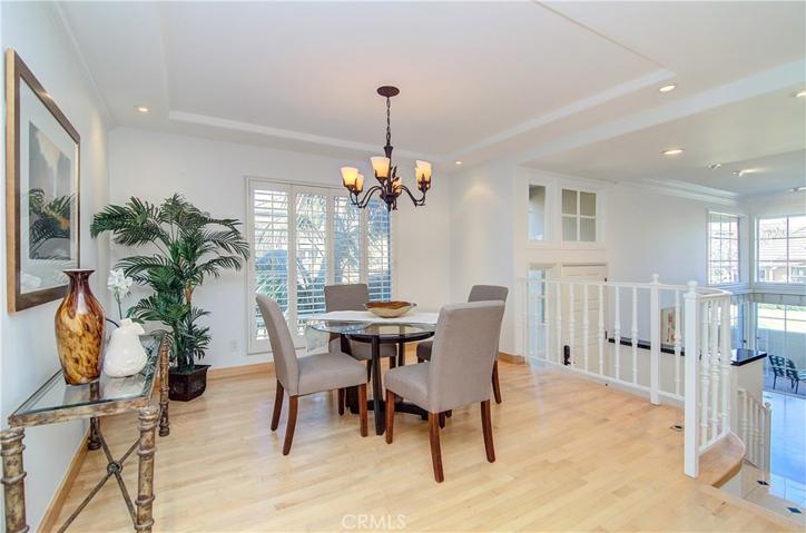 19446 Mountainview Lane, Huntington Beach, California 92648