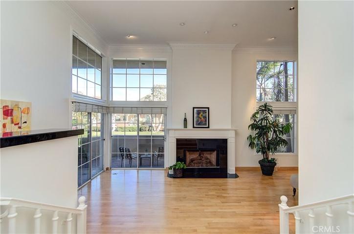 19446 Mountainview Lane, Huntington Beach, California 92648