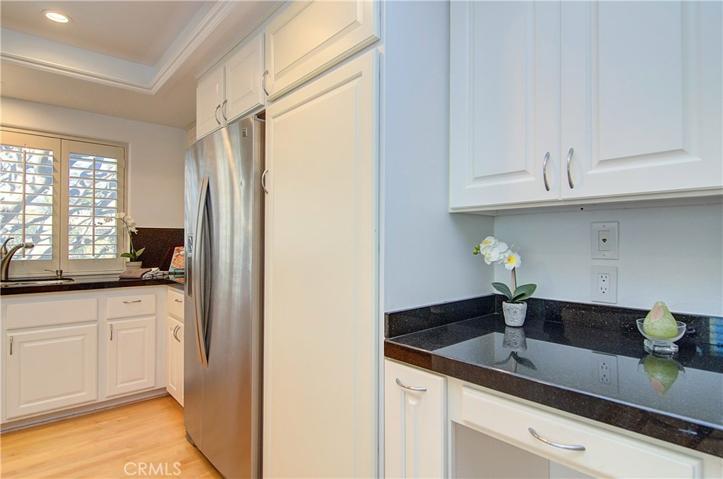 19446 Mountainview Lane, Huntington Beach, California 92648