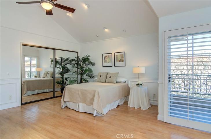 19446 Mountainview Lane, Huntington Beach, California 92648