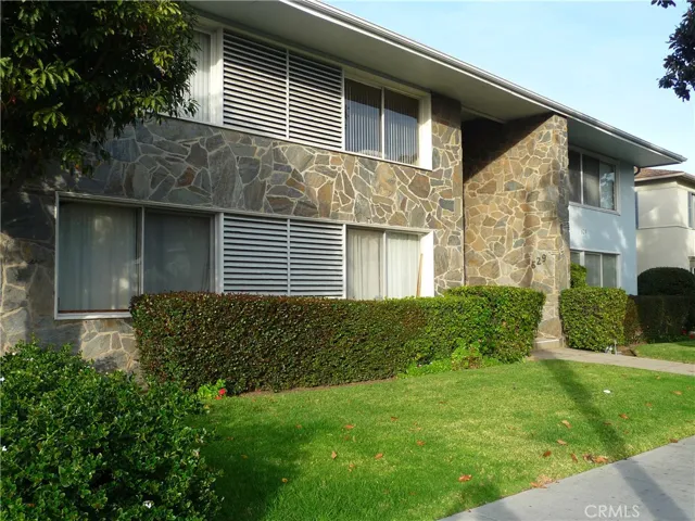 629 E Carson Street 7, Long Beach, California 90807