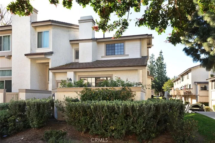 7 Moon Dust 25, Irvine, California 92603