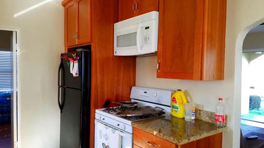 527 Park Street, Salinas, California 93901