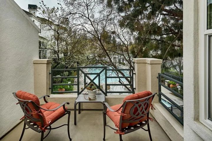425 Navaro Way 118, San Jose, California 95134