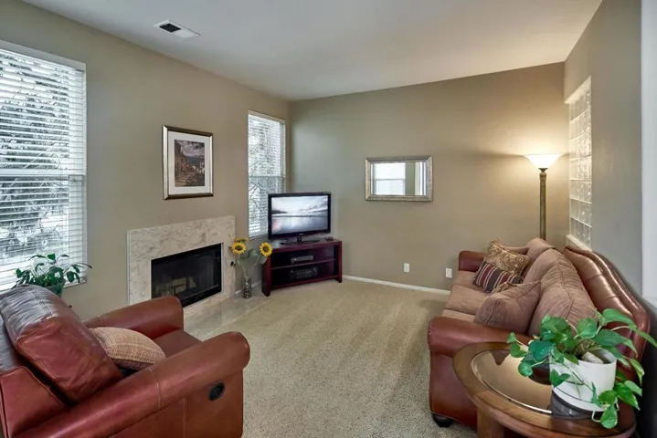 425 Navaro Way 118, San Jose, California 95134