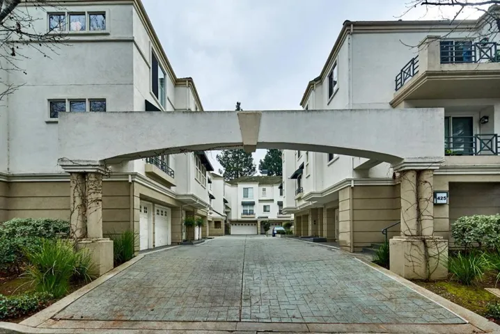 425 Navaro Way 118, San Jose, California 95134