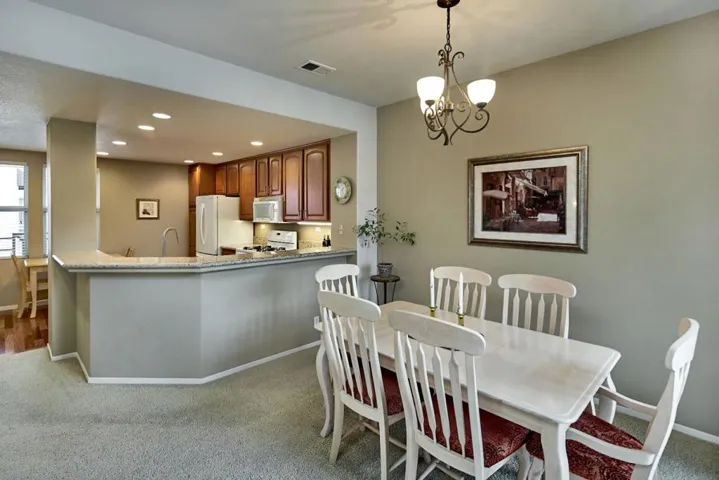 425 Navaro Way 118, San Jose, California 95134