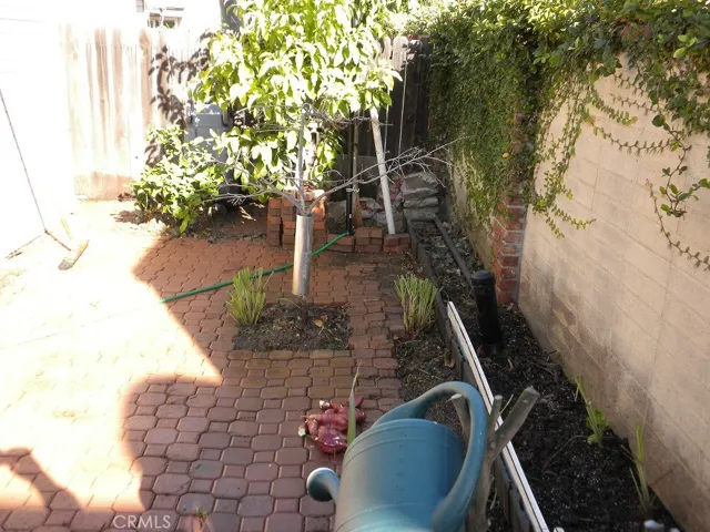 8444 Walker Street 6, La Palma, California 90623