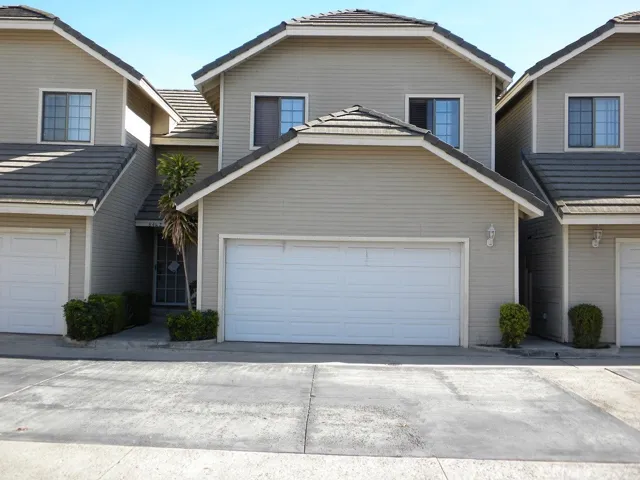 8444 Walker Street 6, La Palma, California 90623