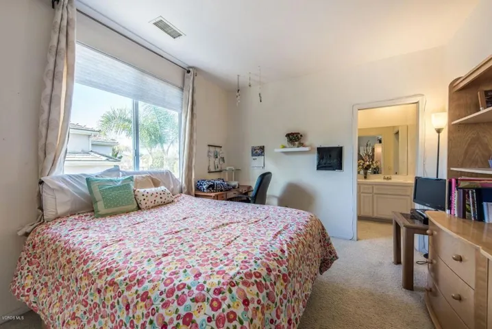 64 Mollison-pink bed
