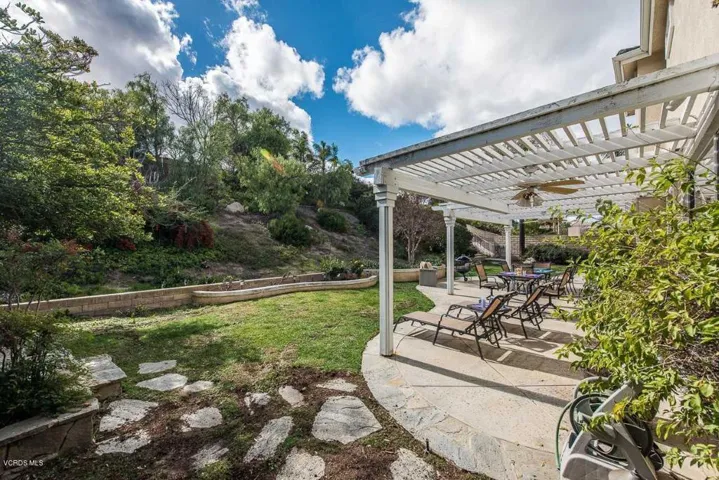 64 mollison lowe yard