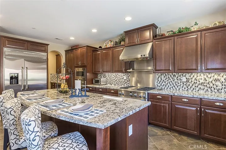 28154 Anvil Court, Valencia, California 91354