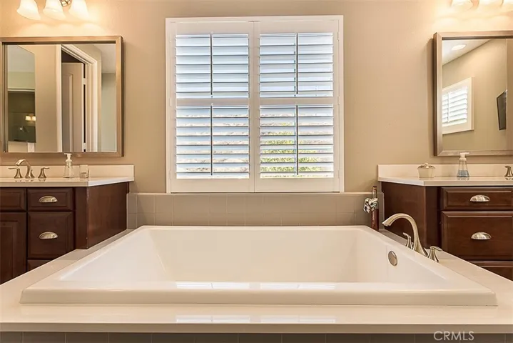 28154 Anvil Court, Valencia, California 91354
