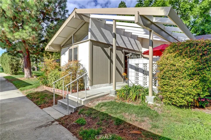 383 Avenida Castilla B, Laguna Woods, California 92637