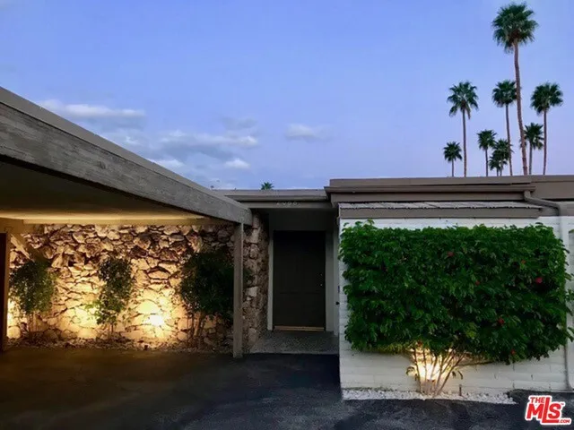 2088 S Lagarto Way, Palm Springs, California 92264