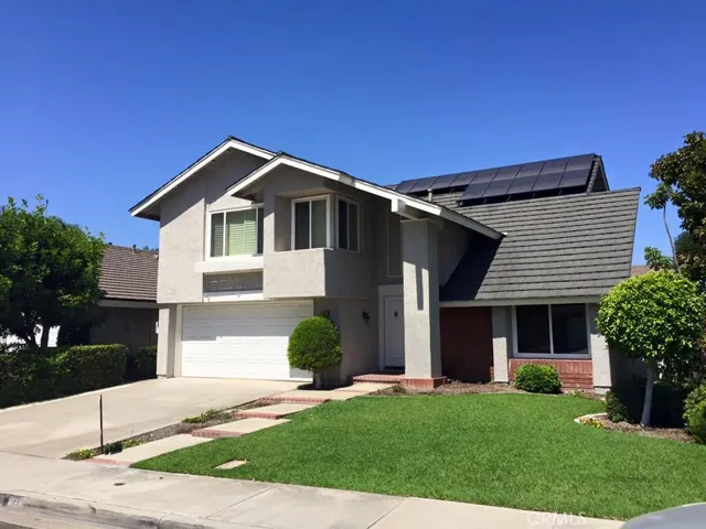 11 Ensueno E, Irvine, California 92620