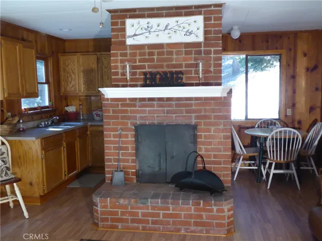 489 Clubhouse Drive, Twin Peaks, California 92391