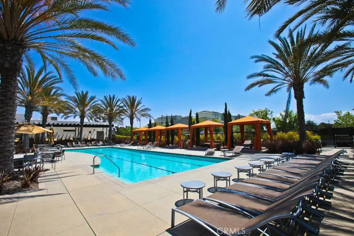 5540 Strand 402, Hawthorne, California 90250