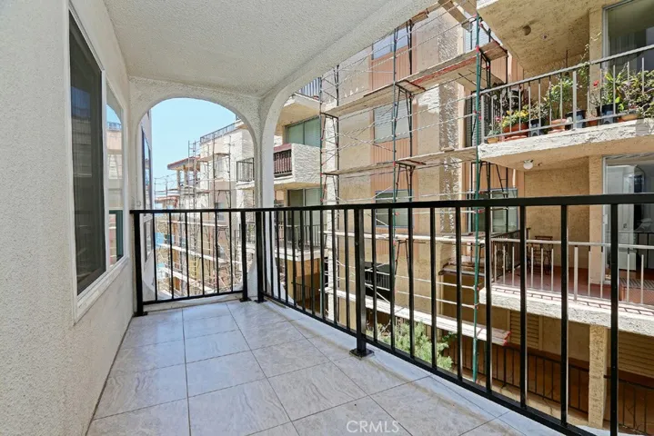 565 Esplanade 201, Redondo Beach, California 90277