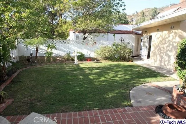 1132-1134 E Elmwood Avenue, Burbank, California 91501