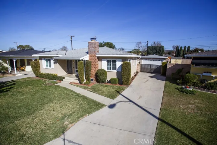 Great Curb Appeal - Home Sweet Home!