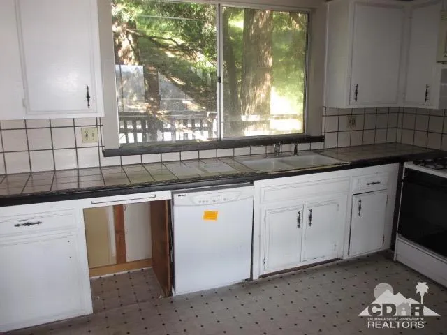 797 Berne Drive, Crestline, California 92325