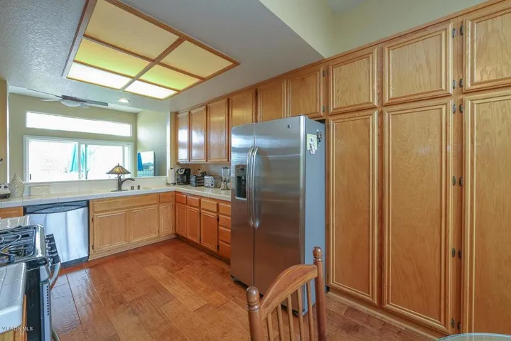 600-E_Kingswood-16
