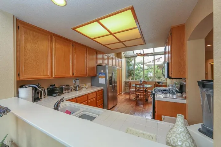 600-E_Kingswood-12
