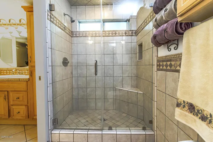 30Master Bath