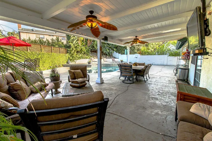 40Backyard