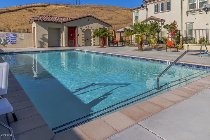 38Community Pool & Spa