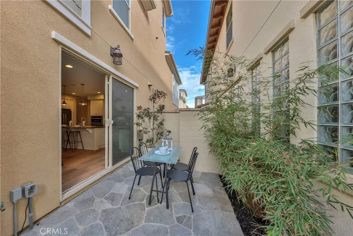 8288 Kendall Drive, Huntington Beach, California 92646