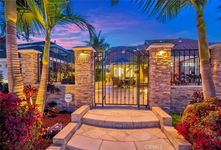 25522 Loganberry Lane, Lake Forest, California 92630