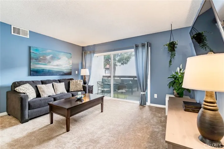 2521 W Sunflower Avenue H12, Santa Ana, California 92704