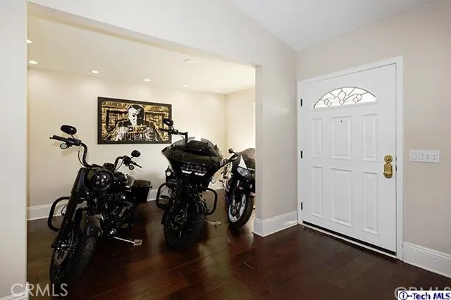 3216 N Frederic Street, Burbank, California 91504