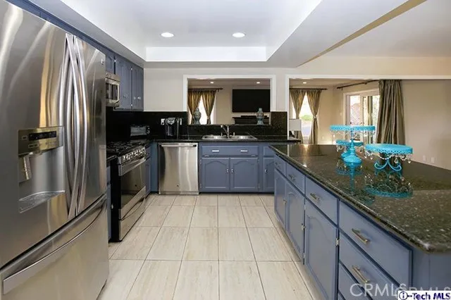3216 N Frederic Street, Burbank, California 91504