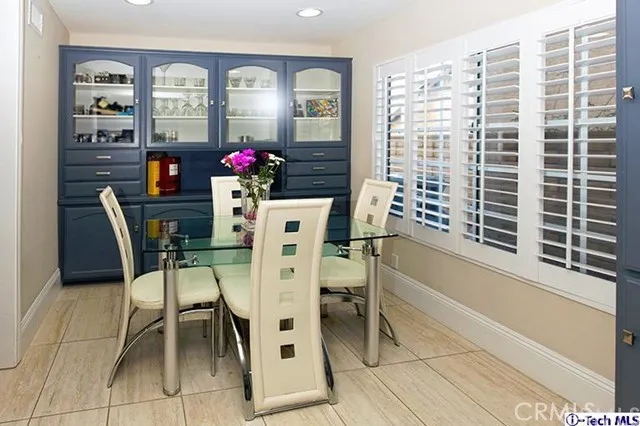 3216 N Frederic Street, Burbank, California 91504