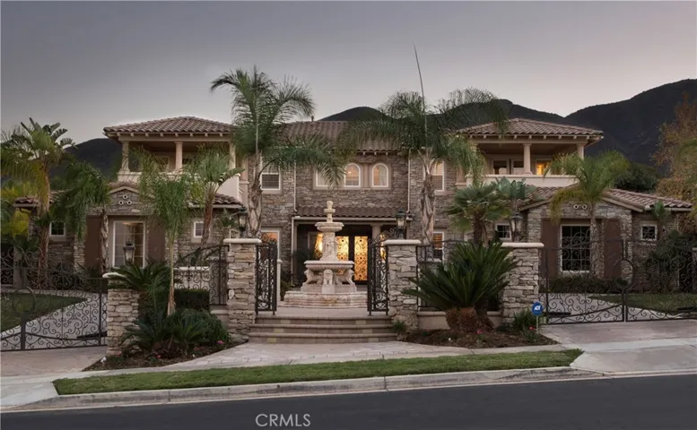 1112 Sandra Circle, Corona, California 92881