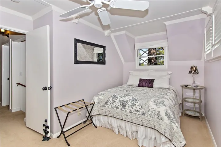 248 Corona Circle, Lake Arrowhead, California 92352