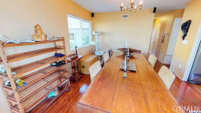 10752 Owens Place, Tujunga, California 91042