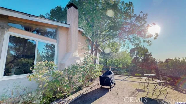 10752 Owens Place, Tujunga, California 91042