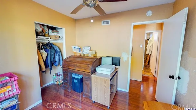 10752 Owens Place, Tujunga, California 91042