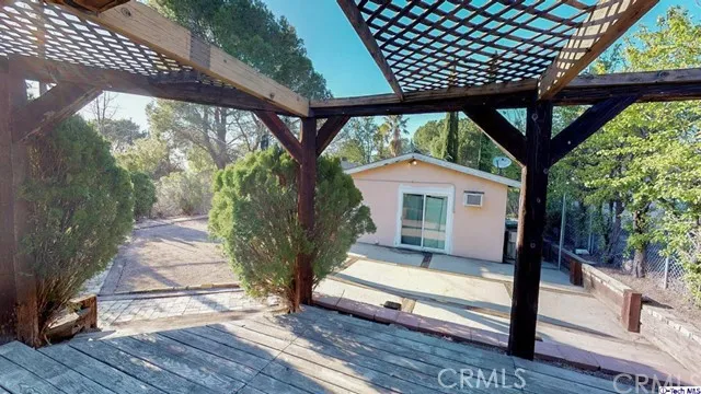 10752 Owens Place, Tujunga, California 91042
